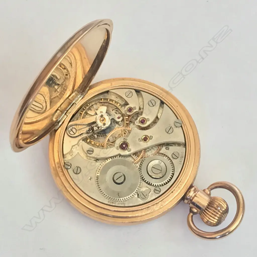 Gold plated cased hunter pocket watch, with Swiss movement Image 1++