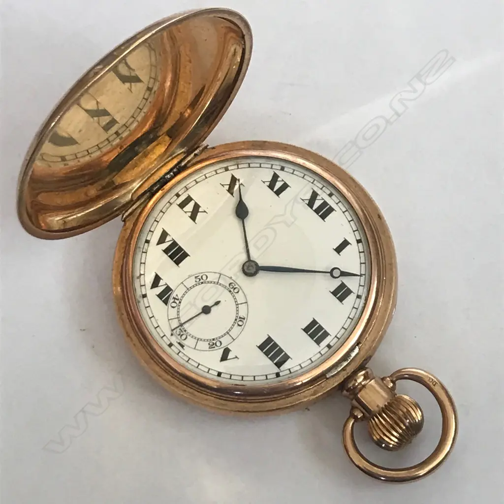 Gold plated cased hunter pocket watch, with Swiss movement Image 1++