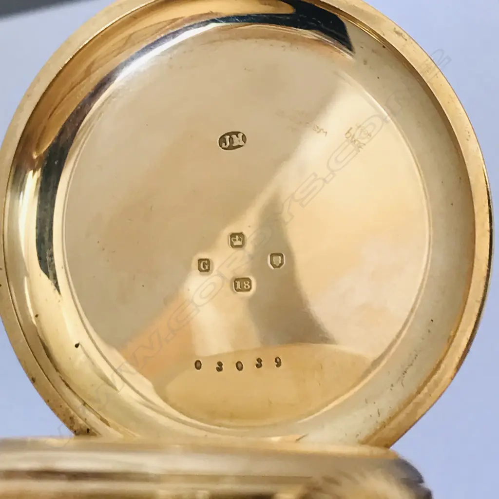 Victorian 18ct gold hunter pocket watch, by Edward F Ashley, 2 Green Terrace, Clerkenwell, number 05039, Image 1++