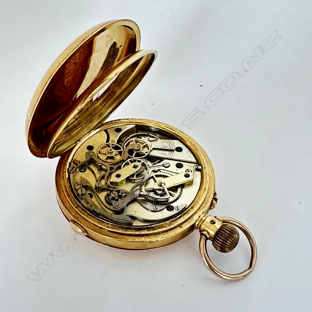 18ct gold hunter pocket watch, with Swiss chronograph movement Image 1++