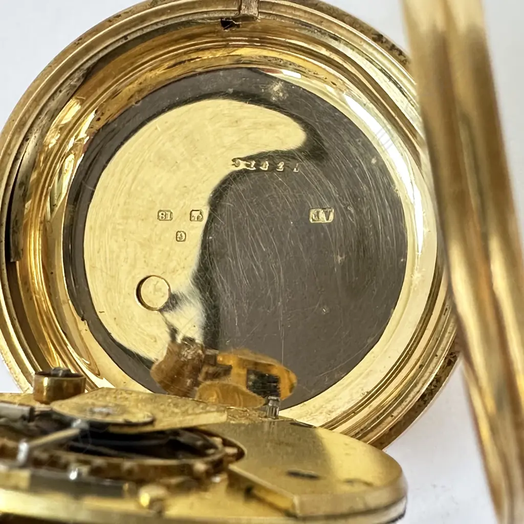 Victorian 18ct gold open face pocket watch with power reserve dial, number 73816 Image 1++