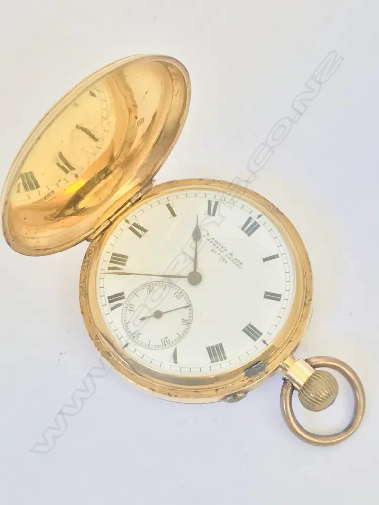 An Edwardian 18ct gold hunter pocket watch by S. Smith London Image 1++