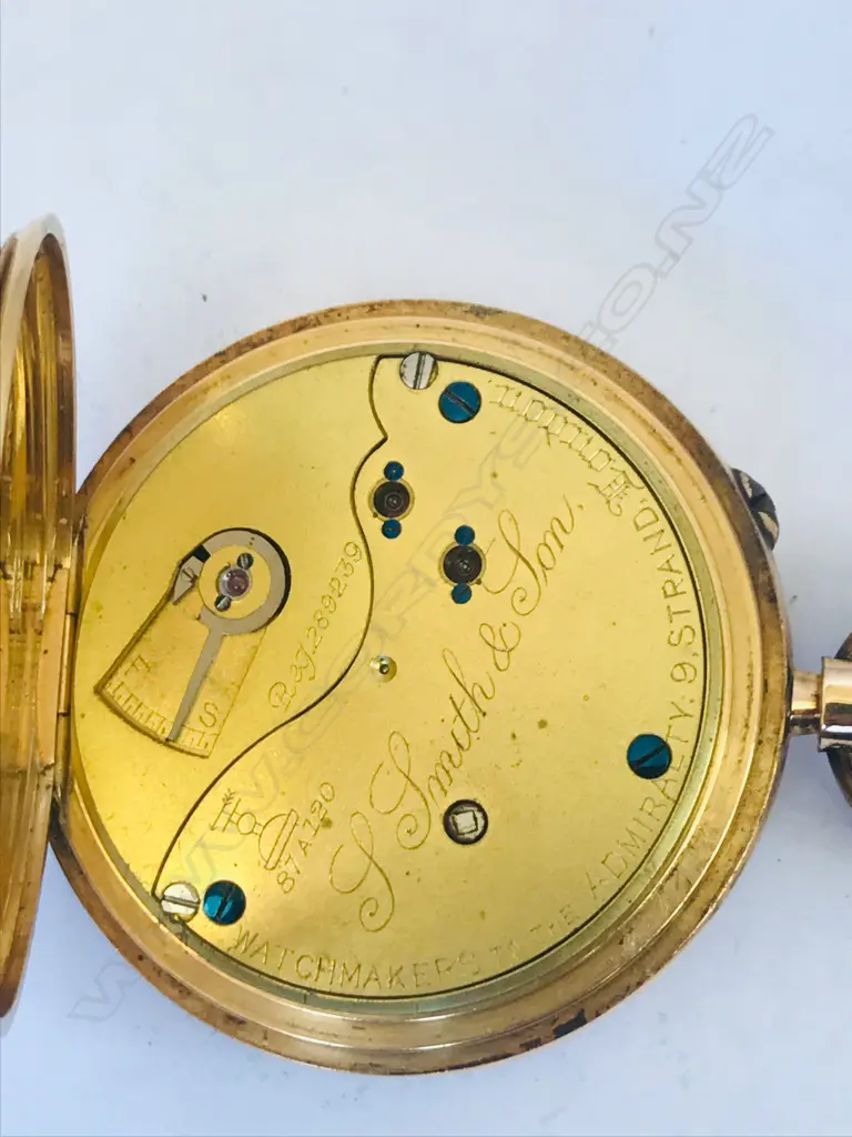 An Edwardian 18ct gold hunter pocket watch by S. Smith London Image 1++