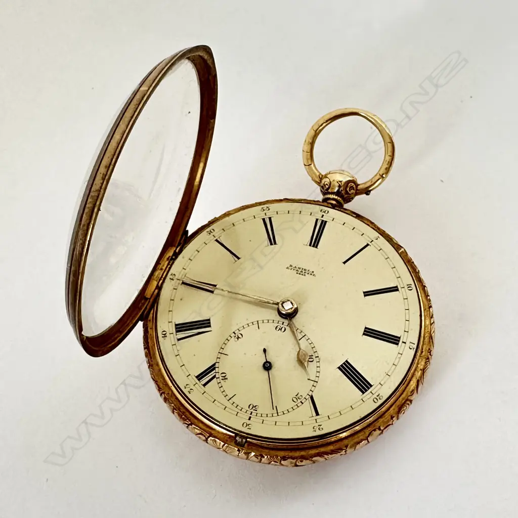 Armorial crested, 18ct gold, open face, transitional movement, pocket watch by Daniels Liverpool, number 6442 Image 1++