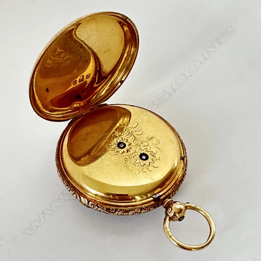 Armorial crested, 18ct gold, open face, transitional movement, pocket watch by Daniels Liverpool, number 6442 Image 1++