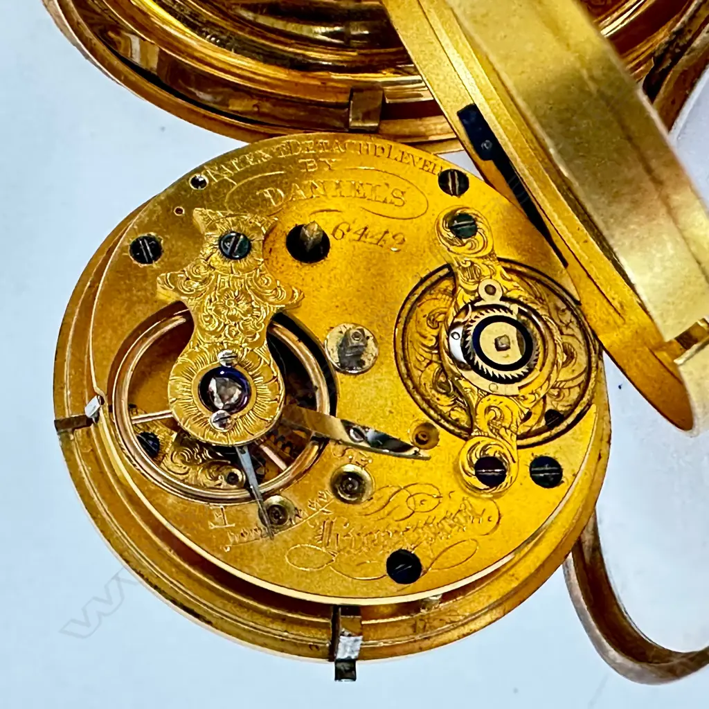 Armorial crested, 18ct gold, open face, transitional movement, pocket watch by Daniels Liverpool, number 6442 Image 1++