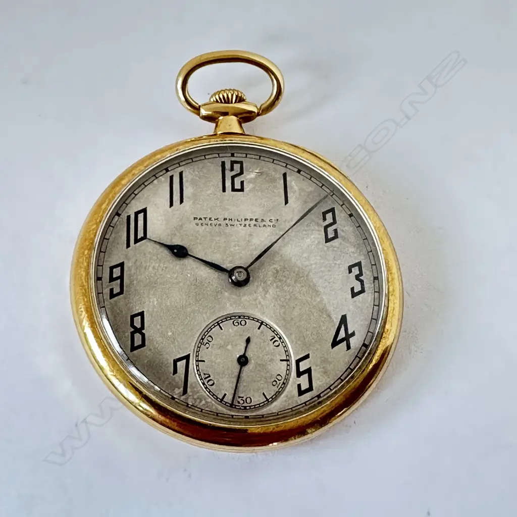 18ct gold, slim open face cased, dress pocket watch by Patek, Philippe & Co., number 806271, Image 1++