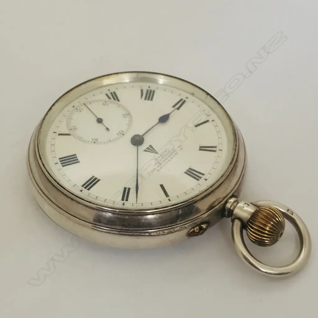 WW1 silver open face deck watch by W. Matthews for the Royal Navy, Image 1++