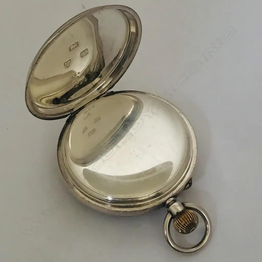 WW1 silver open face deck watch by W. Matthews for the Royal Navy, Image 1++