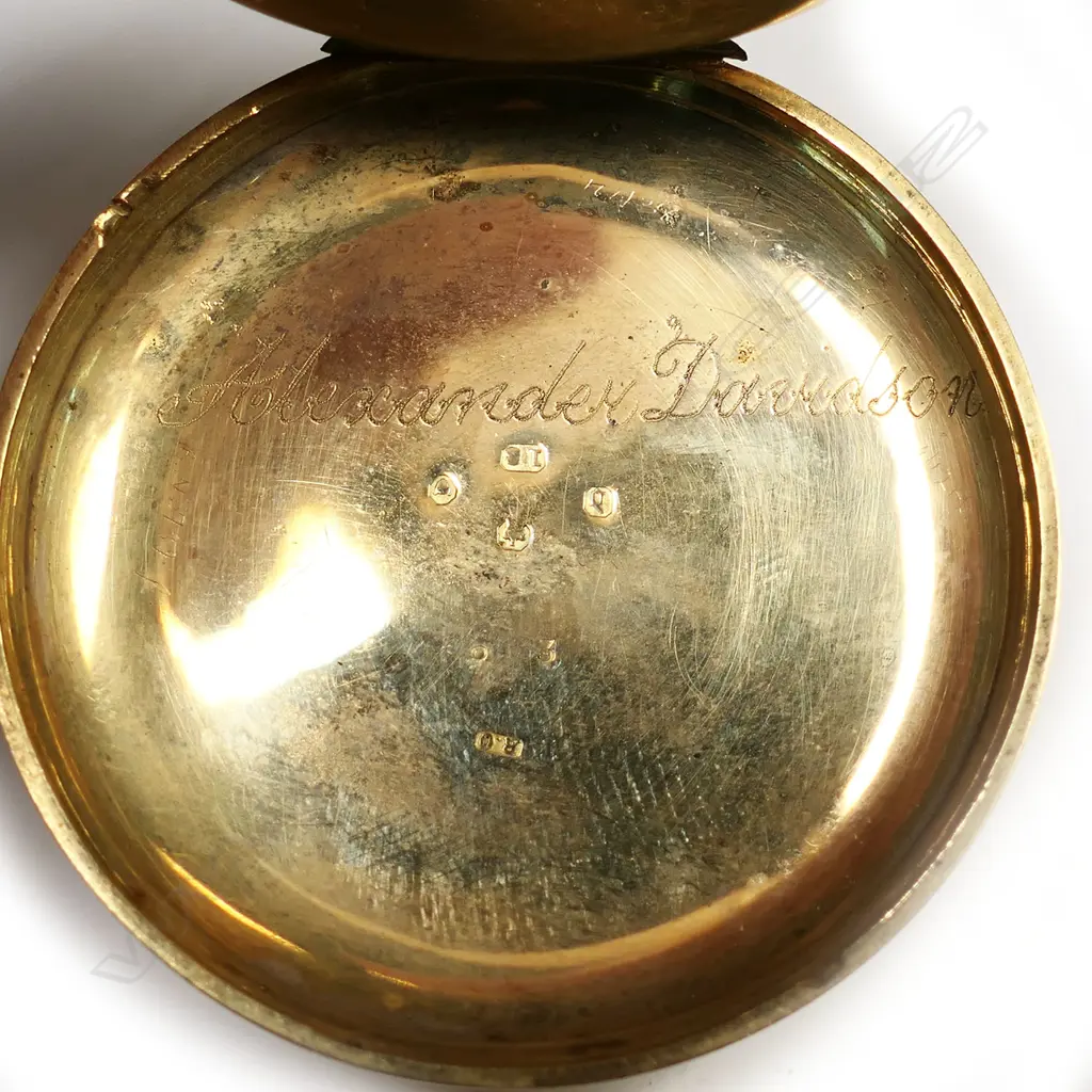 A 19thC decoratively engraved 18ct gold open face pocket watch, Image 1++