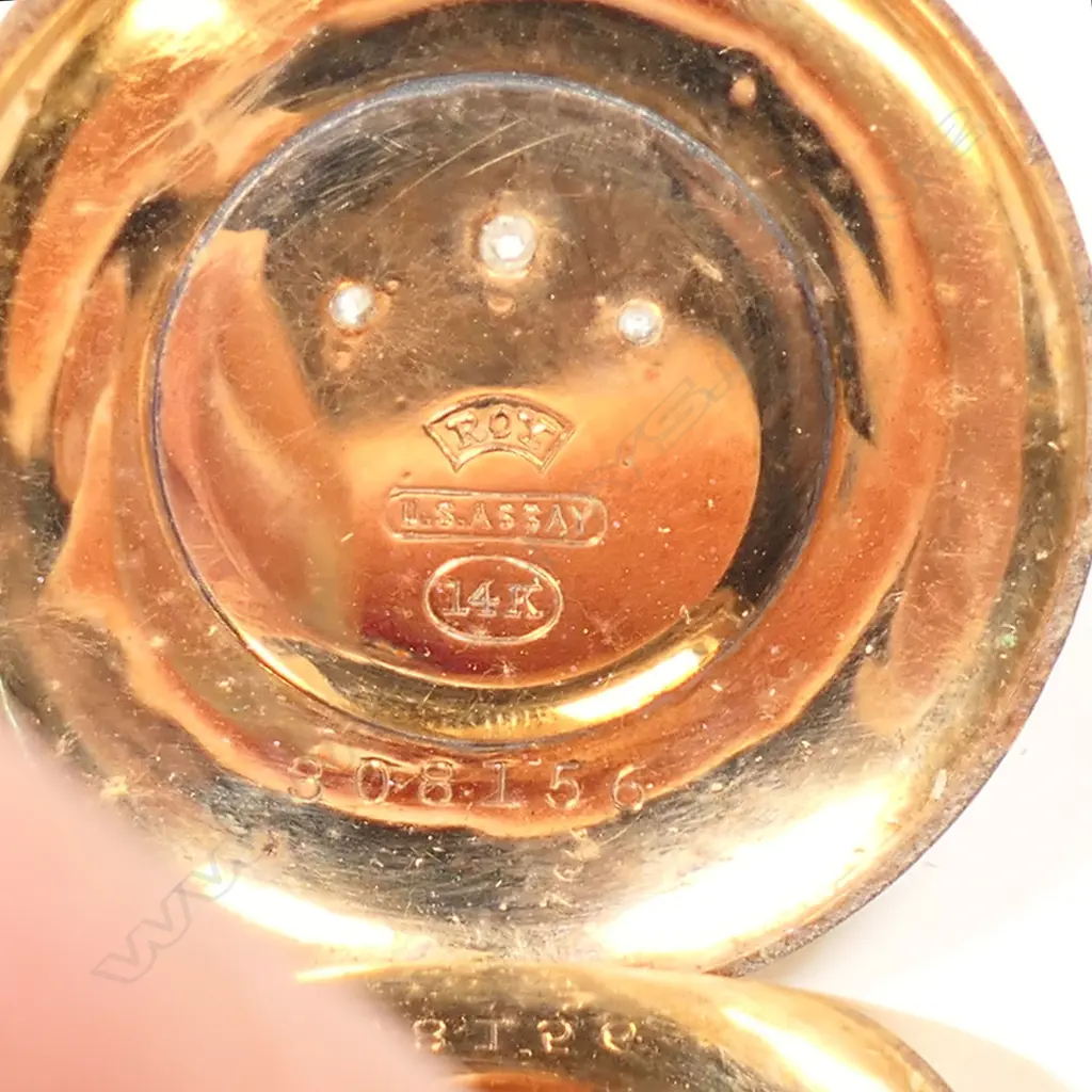 A 14ct gold ladies Waltham hunter pocket watch, Image 1++
