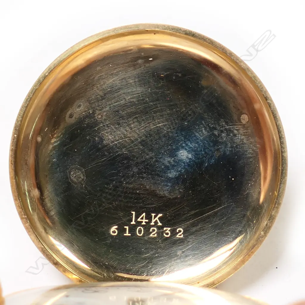 A 14ct gold ladies Waltham hunter pocket watch, Image 1++