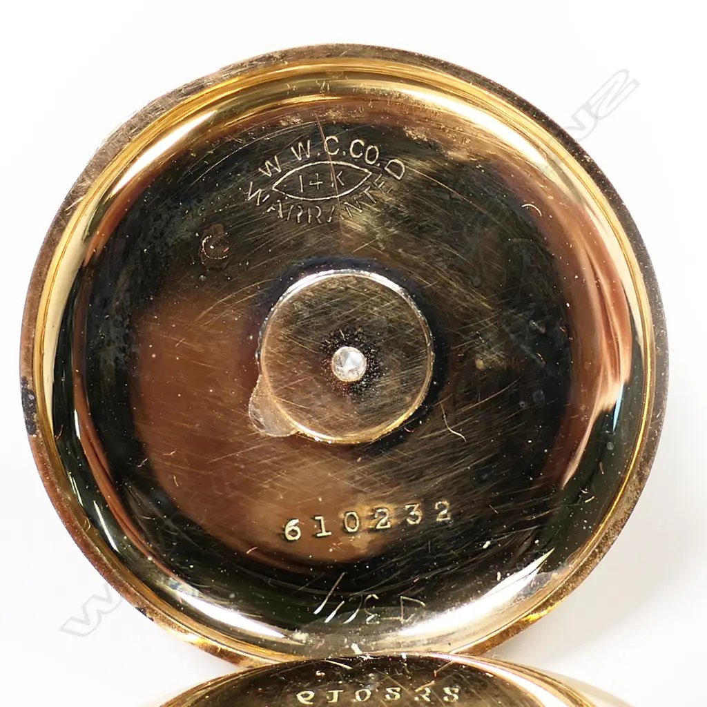 A 14ct gold ladies Waltham hunter pocket watch, Image 1++