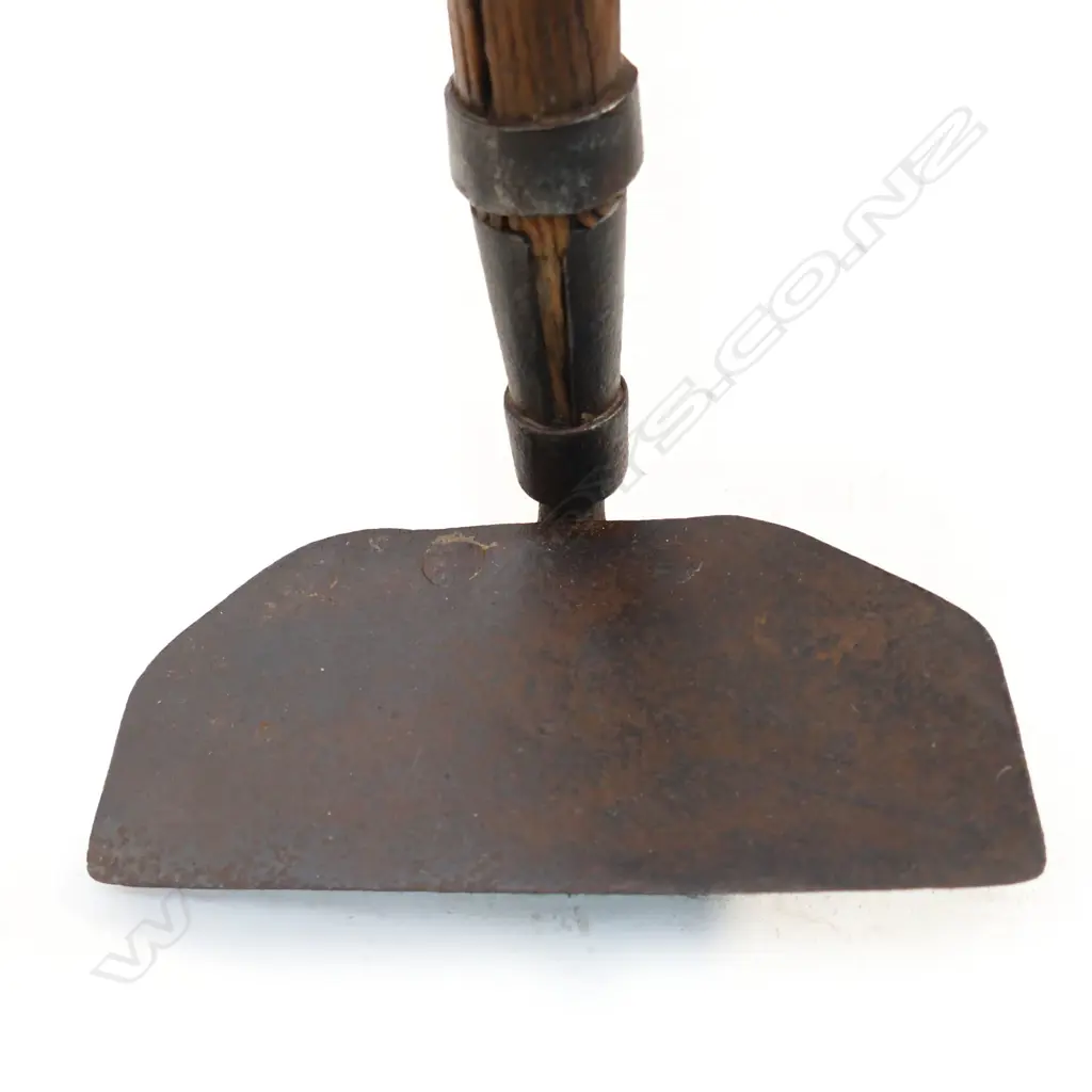An old long handled gardener's hoe, Image 1++
