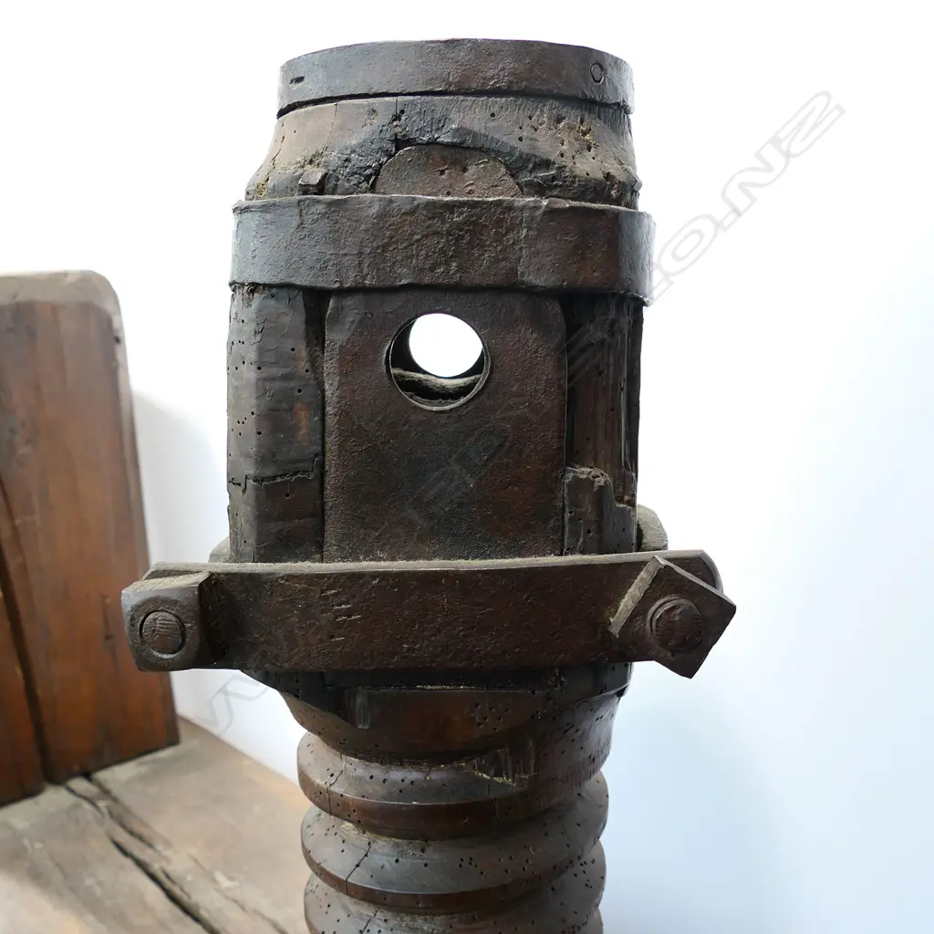 An extremely large and rare wooden "1783" wine press, Image 1++