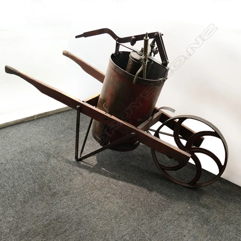A vintage antique 'wheelbarrow' sprayer, Image 1++