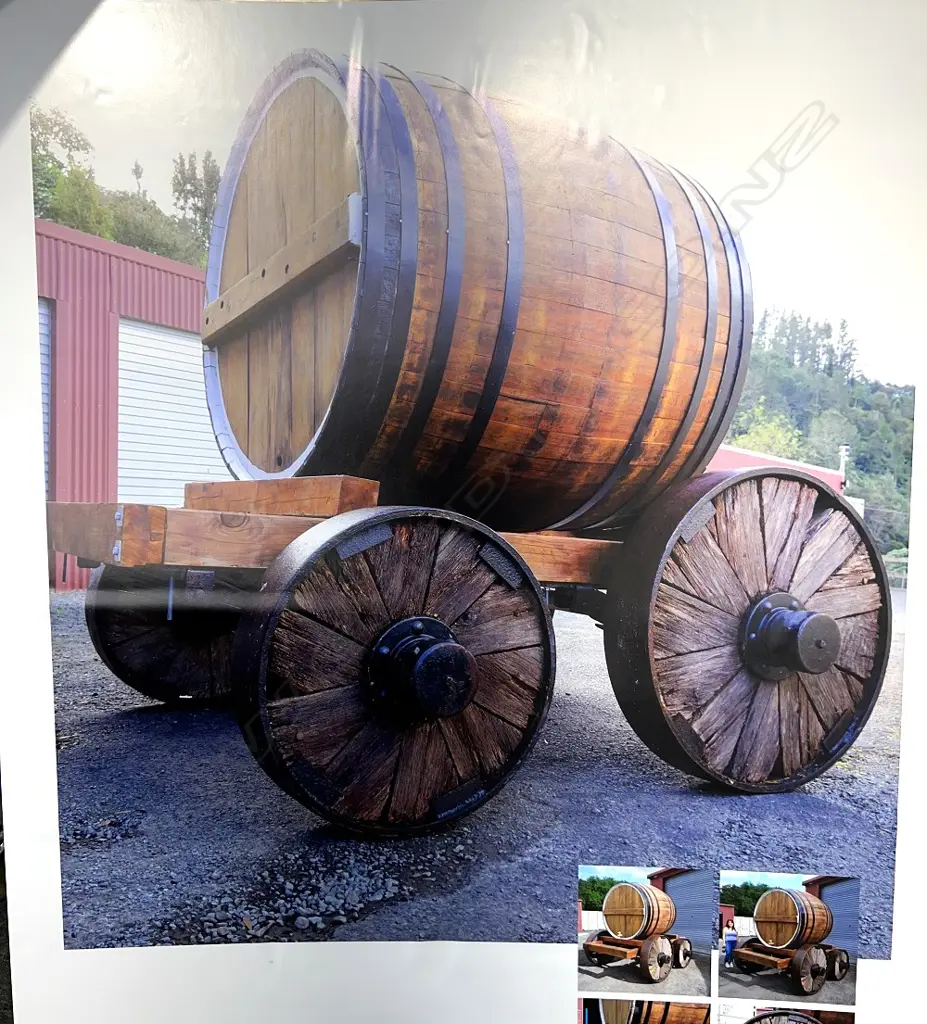 An extra-large 2000 ltr early New Zealand totora promotional barrel on wagon, Image 1++