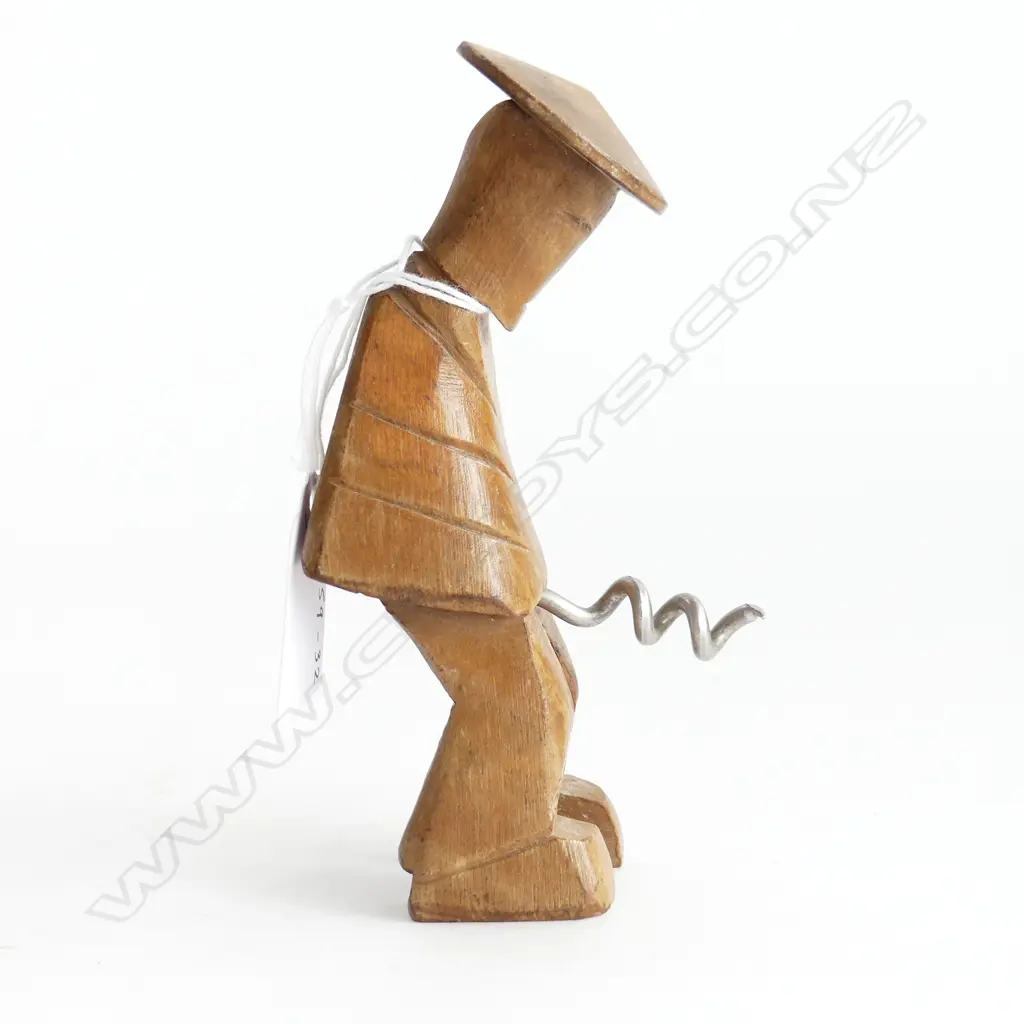 A corkscrew in the form of Chinese man Image 1++