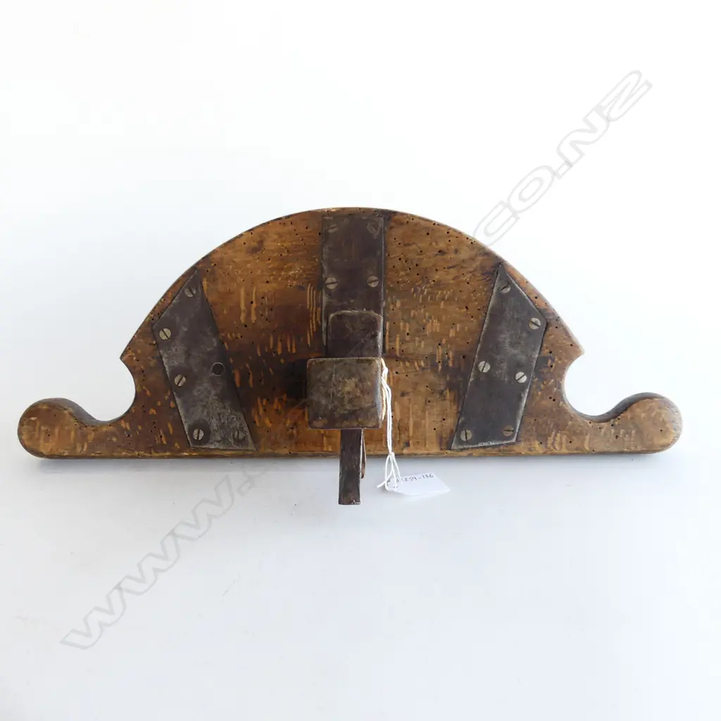 A cooper's croze, Image 1++