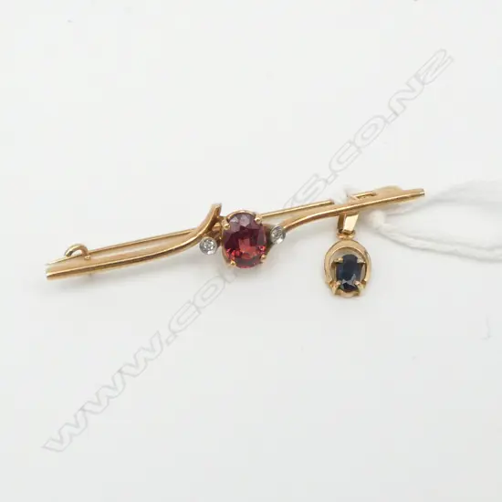 9ct GOLD DIAMOND & GARNET BROOCH + 9ct SAPPHIRE PENDANT 2.6gms 