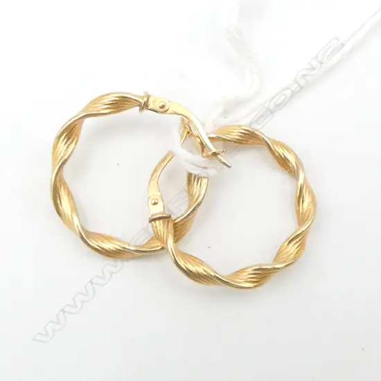 PR 9ct TWIST HOOP EARRINGS, 1.1gm
