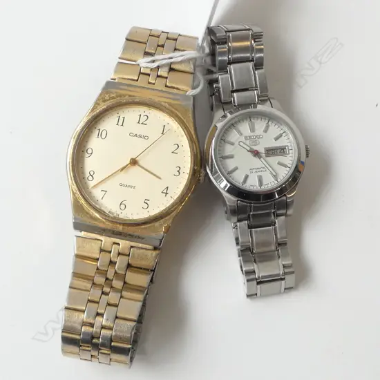 2 VINTAGE WRISTWATCHES CASIO AND SEIKO