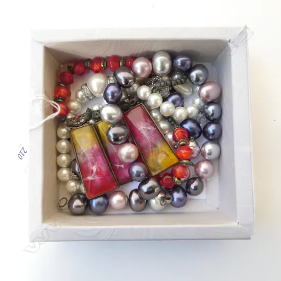 ASSTD NECKLACES AND EARRINGS