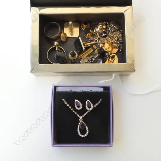 ASST. COSTUME JEWELLERY; CUFFLINKS, RINGS, AMETHYST? NECKLACE SET