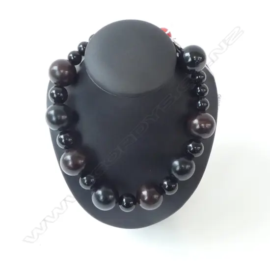 CONTEMPORARY WOOD/RESIN NECKLACE & RING SET by jeweller Kim Brice