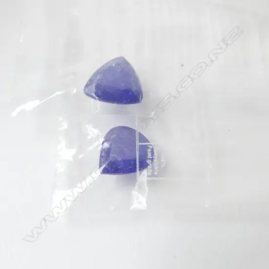 PR TANZANITE TRILLIONS, 3.41ct & 3.81ct