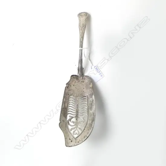 GEORGIAN STG SILVER SILVER FISH SLICE, DUBLIN HALL MARK, 158gms