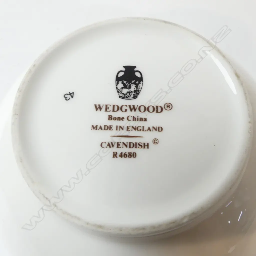 WEDGWOOD 'CAVENDISH' 2 PLACE TEA SERVICE  Image 1++