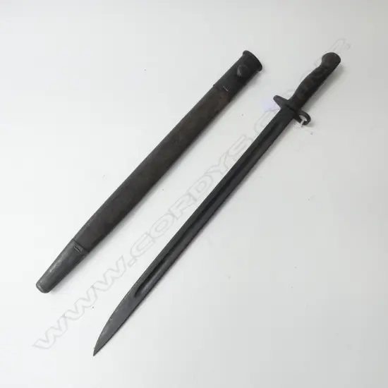 MILITARY BROAD ARROW BAYONET IN SHEATH L.575mm