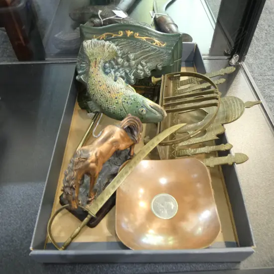 6 PCES; HORSE, COPPER DISH 110mm dia, LETTER HOLDER & OPENER, GP PEN, WRIGHT STUDIOS CAST IRON TROUT DOOR STOP H.170mm