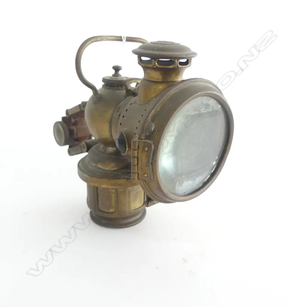 VINTAGE BRASS BICYCLE LAMP  Image 1++