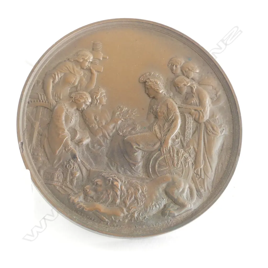 Bronze Medal - Internation Exhibition, London, Prize, 1862 AD. The obverse:1862 LONDINI HONORIS CAUSA. Dia.76mm Image 1++