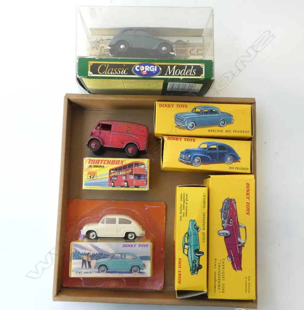 ASST. DINKY DIE-CAST MODELS + MATCHBOX & CORGI  Image 1++