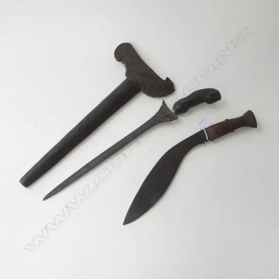 KUKRI GURKHA BLADE + KRIS IN SHEATH L.540mm