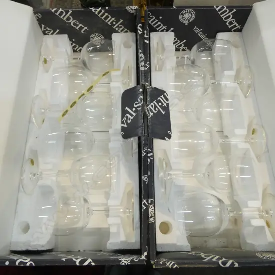 12 VAL SAINT LAMBERT CRYSTAL WINE GLASSES H.140mm, BOXED