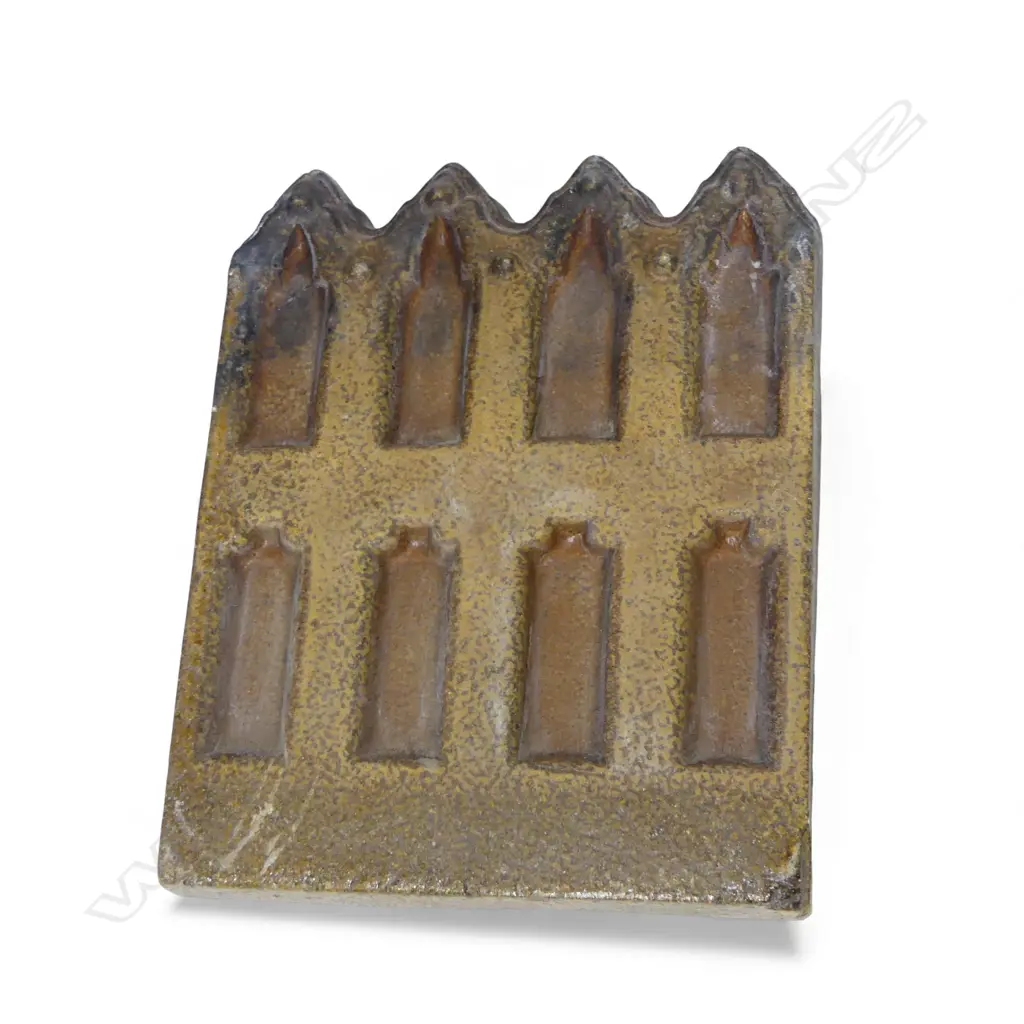 N.Z. COLONIAL EDGING TILE H.300mm Image 1++