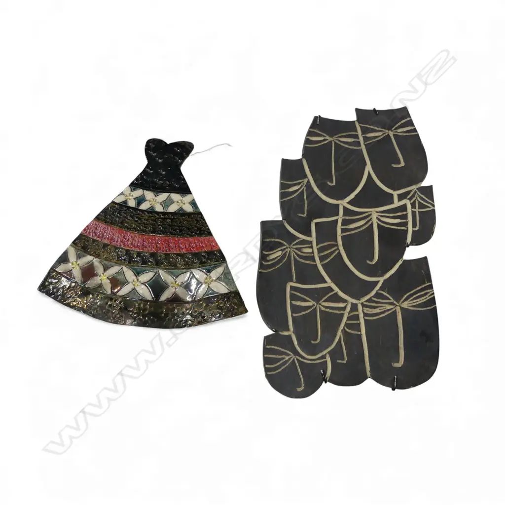 MARGARET BELL, N.Z. STUDIO POTTERY WALL HANGING DRESS & MASKS H.310mm Image 1++