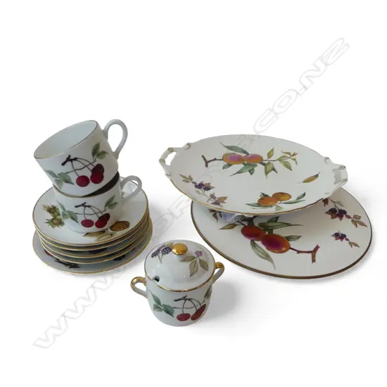 ROYAL WORCESTER SAUCERS, CUPS, SUGAR, DISH etc