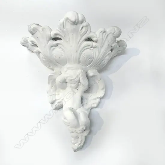 CONCRETE CHERUB WALL POT 