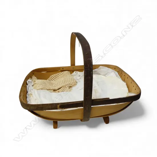 HAND MADE WOODEN FLOWER TRUG L530MM & COLLECTION OF LINEN TABLE CLOTHES ETC