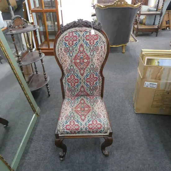 VICTORIAN GRANDMOTHER CHAIR