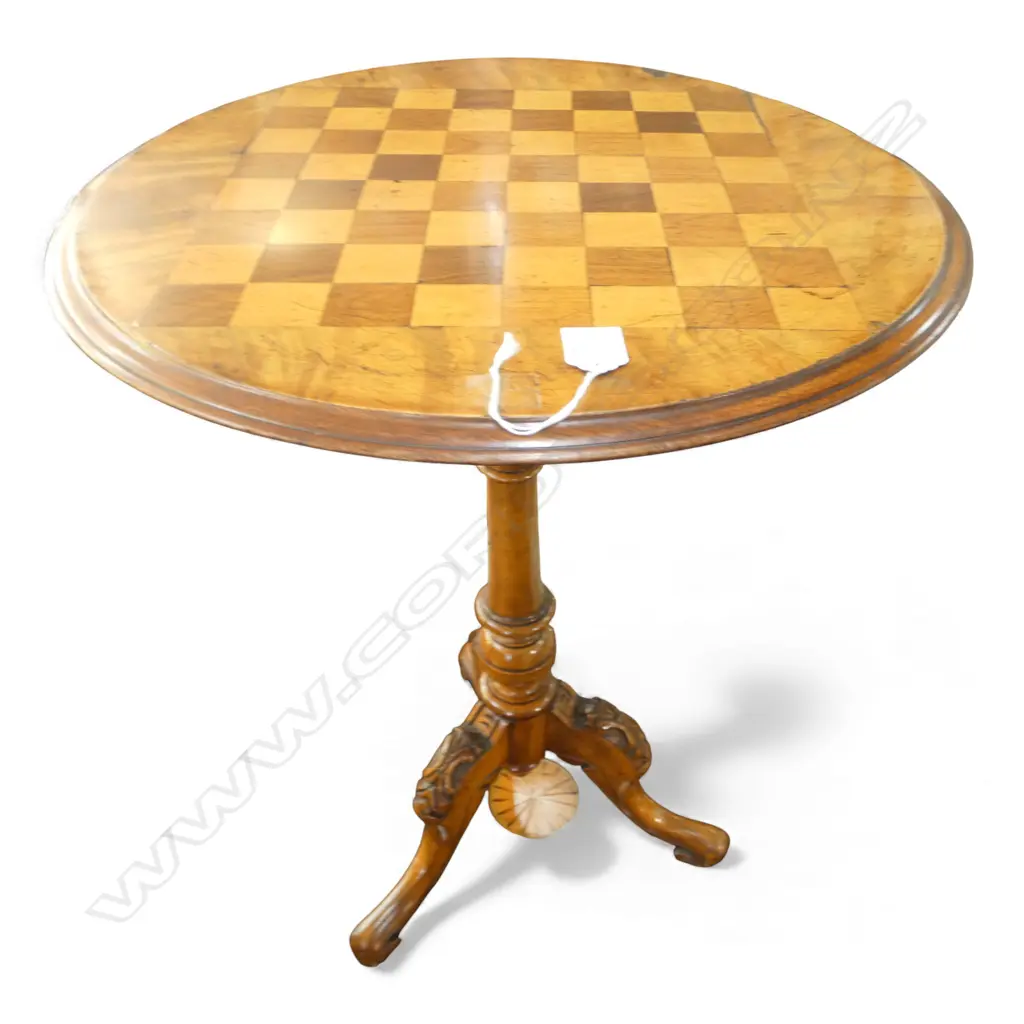 ANTIQUE SIDE TABLE w. CHESS BOARD TOP H.650mm 470mm dia Image 1++