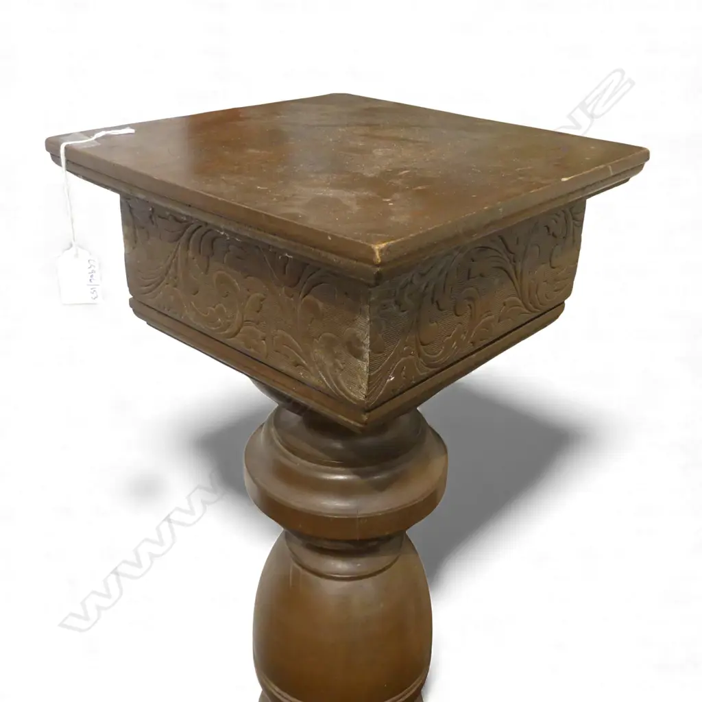 COLONIAL TURNED KAURI  PEDESTAL  H1250MM Image 1++