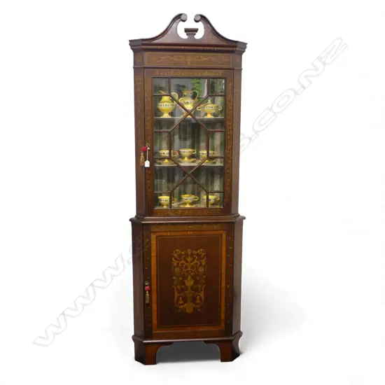 GEORGIAN STYLE INLAID CORNER CABINET 500x500x2050mm