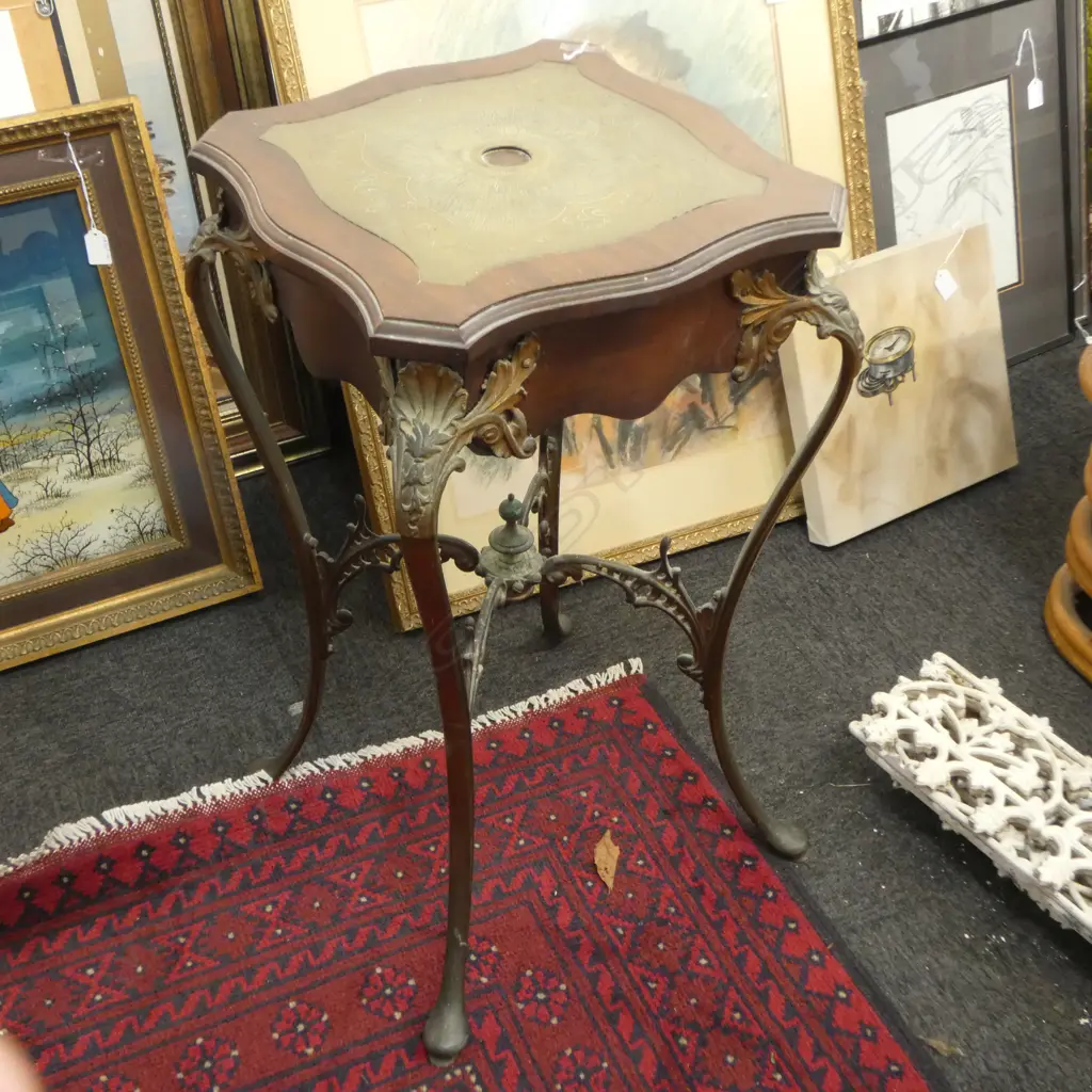 BRASS TOP PLANT STAND H.680mm Image 1++