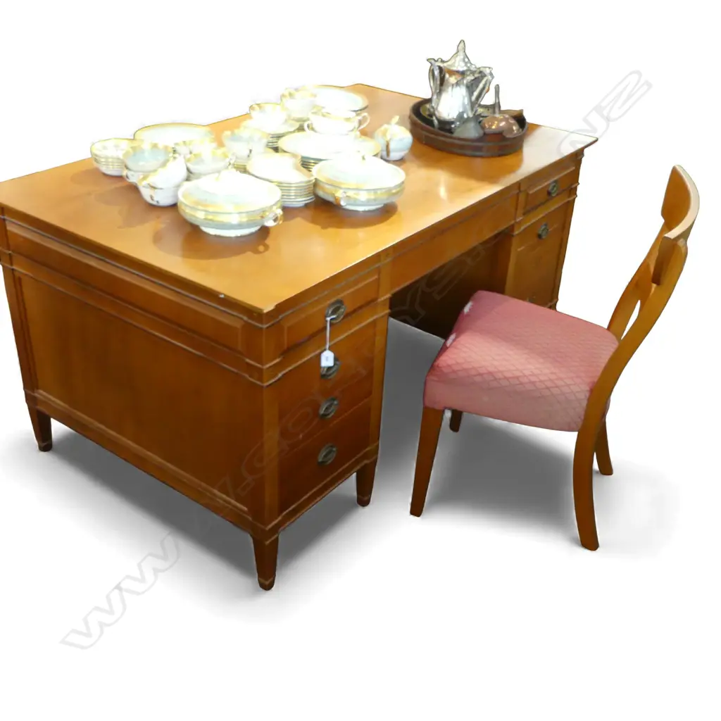 ROSE & HEATHER DESK & CHAIR - BOTH w. FAULTS 1530x920x765mm Image 1++